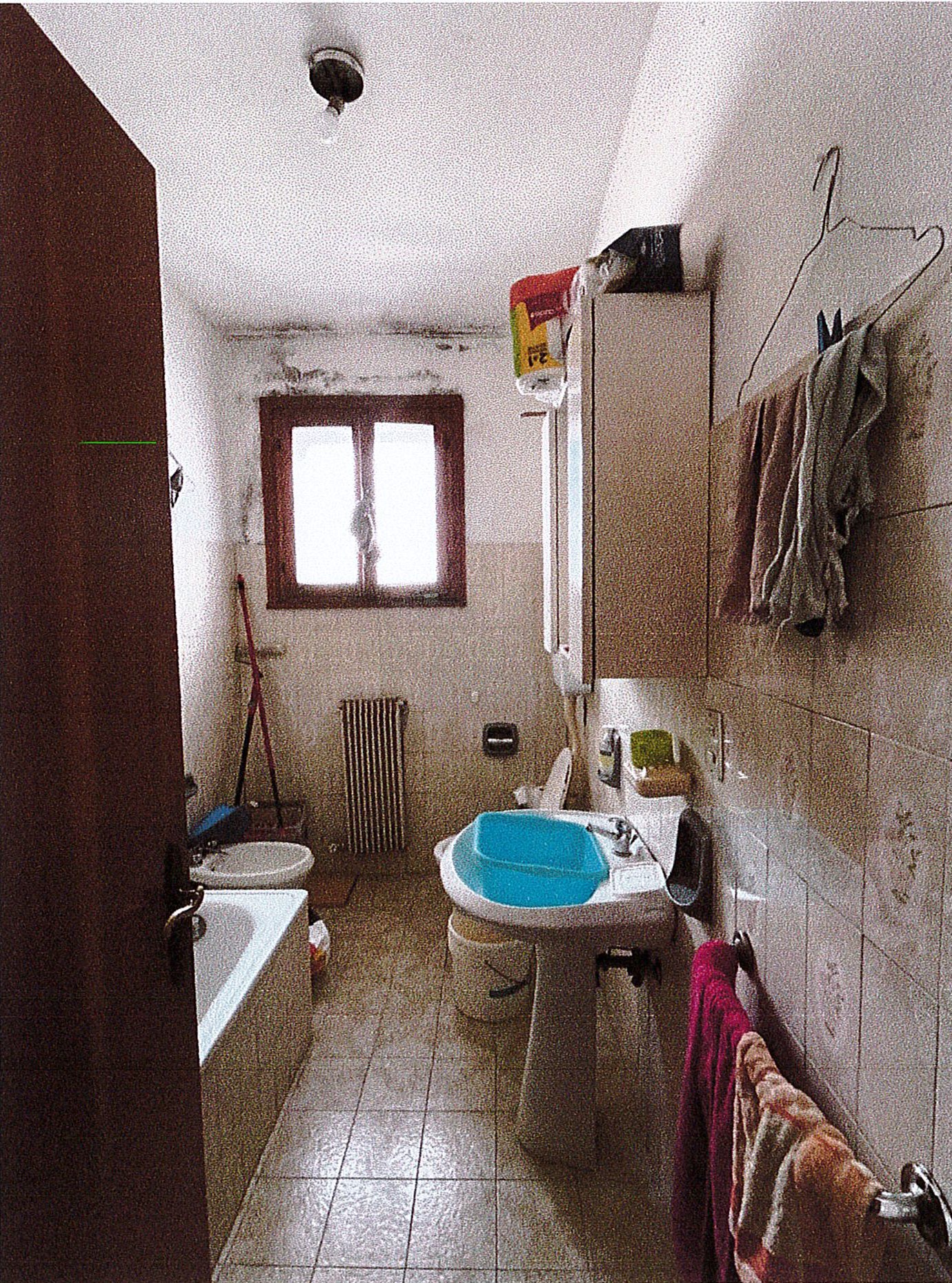 Abitazione Di Tipo Economico a Due Carrare — foto 5